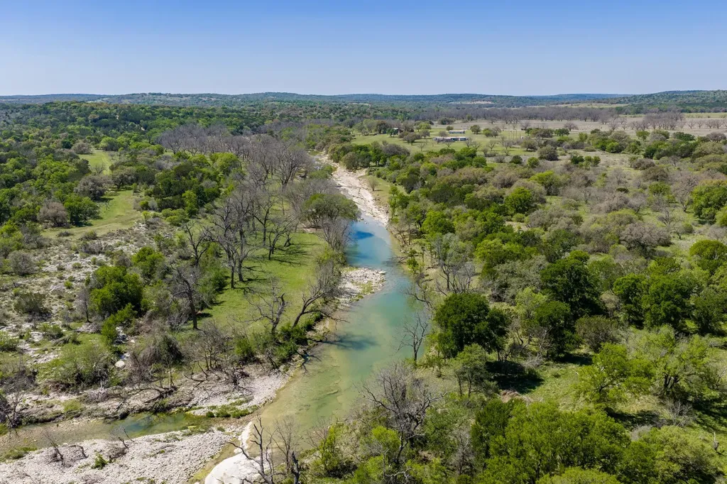 10250 E Fm 501 San Saba TX 76877