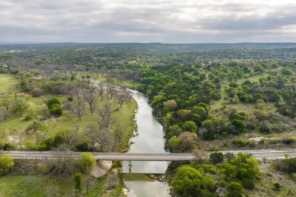 10250 E Fm 501 San Saba TX 76877