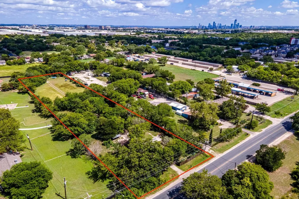 4904 Nuckols Crossing Road Austin TX 78744