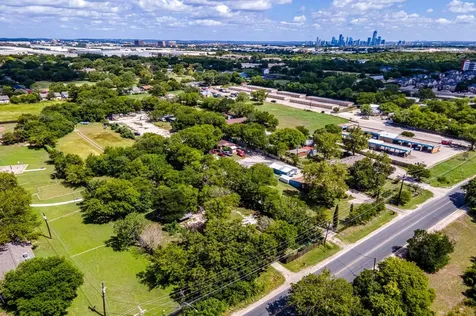 4904 Nuckols Crossing Road Austin TX 78744