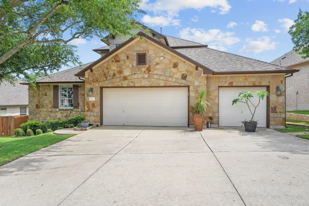 540 Manchester Lane Austin TX 78737