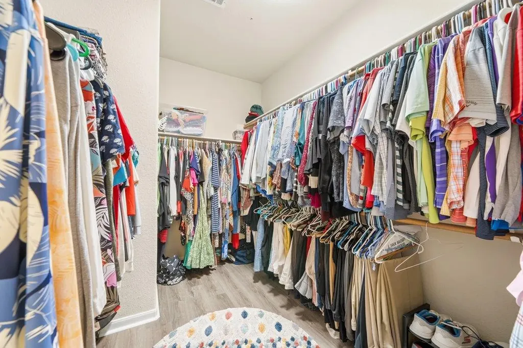 540 Manchester Lane Austin TX 78737