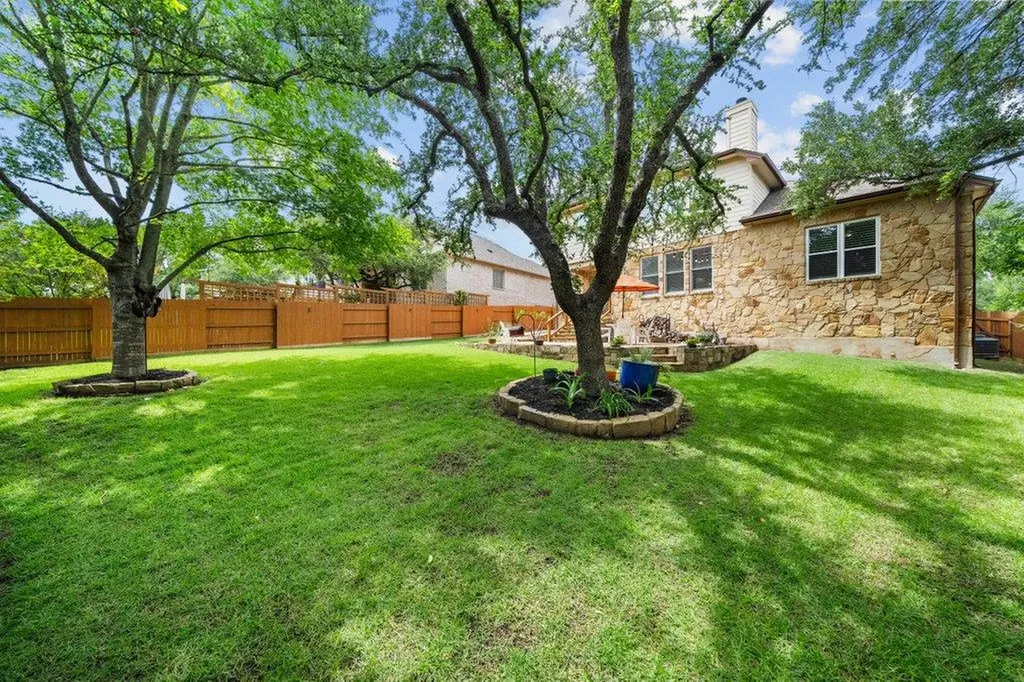 540 Manchester Lane Austin TX 78737