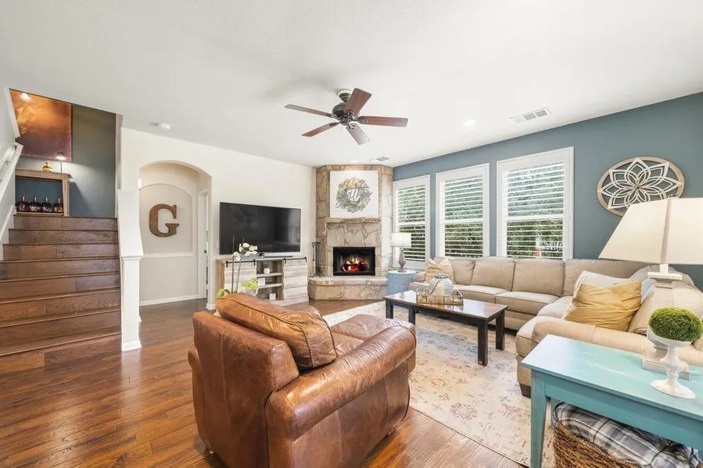 540 Manchester Lane Austin TX 78737