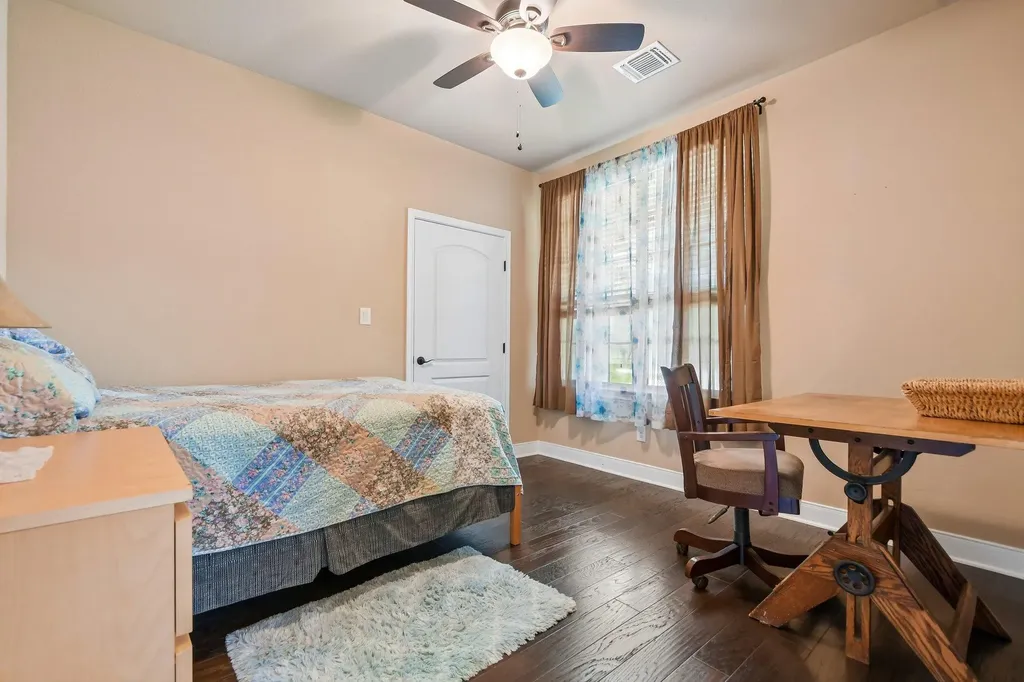 141 Upola Court Bastrop TX 78602