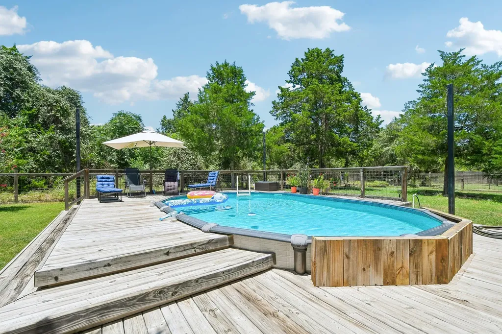 141 Upola Court Bastrop TX 78602