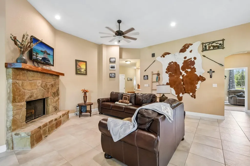141 Upola Court Bastrop TX 78602