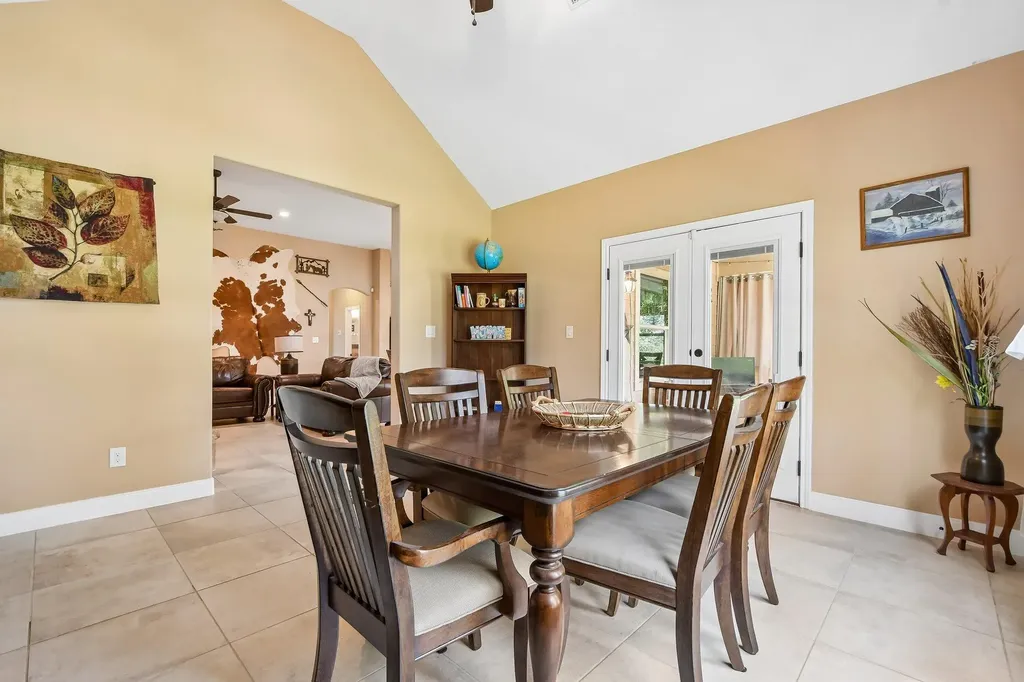 141 Upola Court Bastrop TX 78602