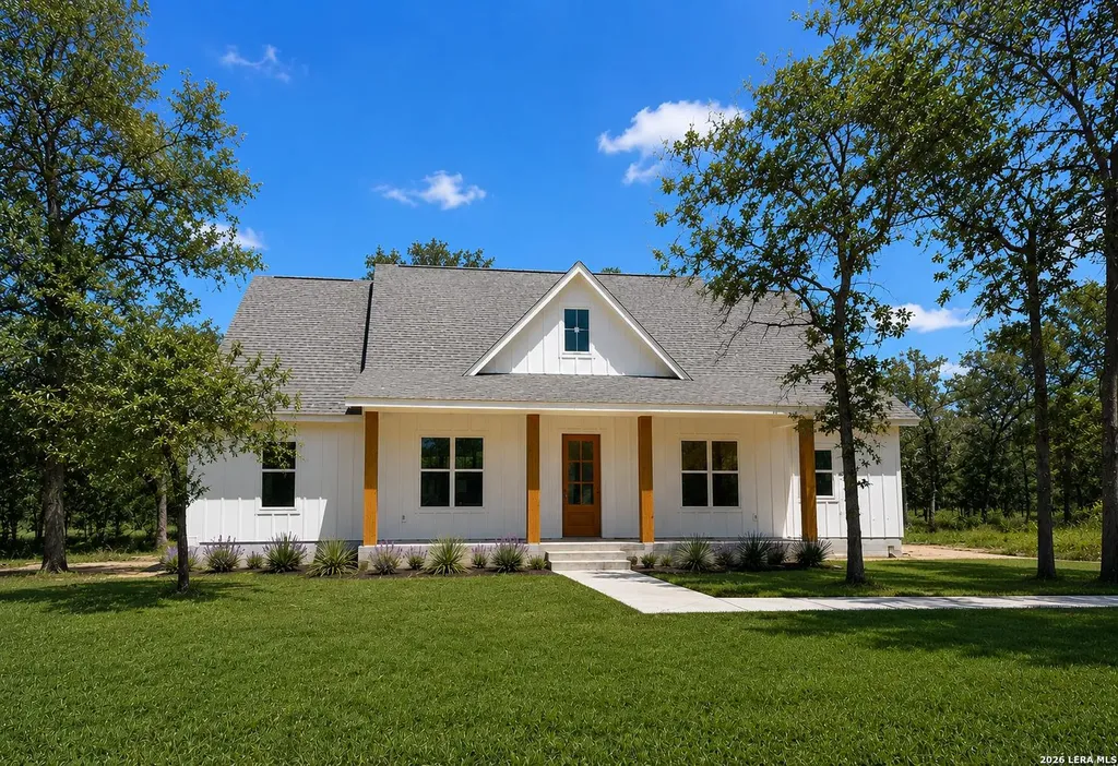 1488 Barth Road Dale TX 78616