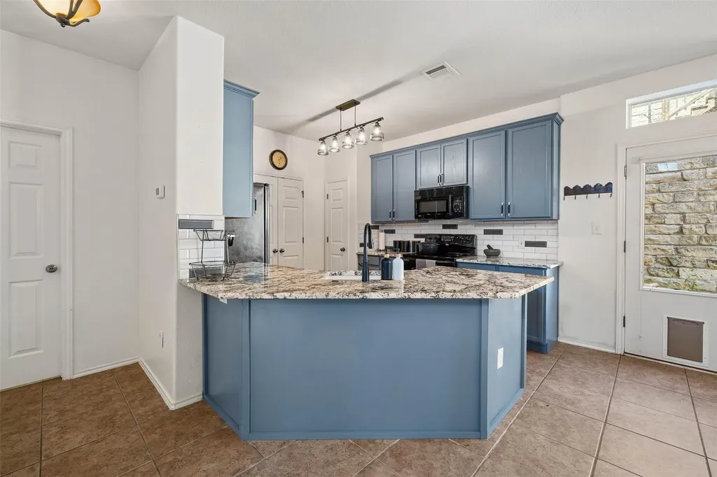 20980 Waterside Drive Lago Vista TX 78645