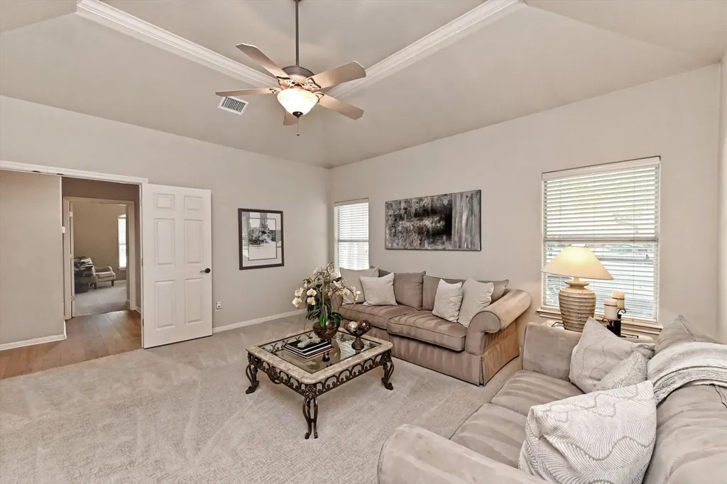 2405 Donner Path Round Rock TX 78681
