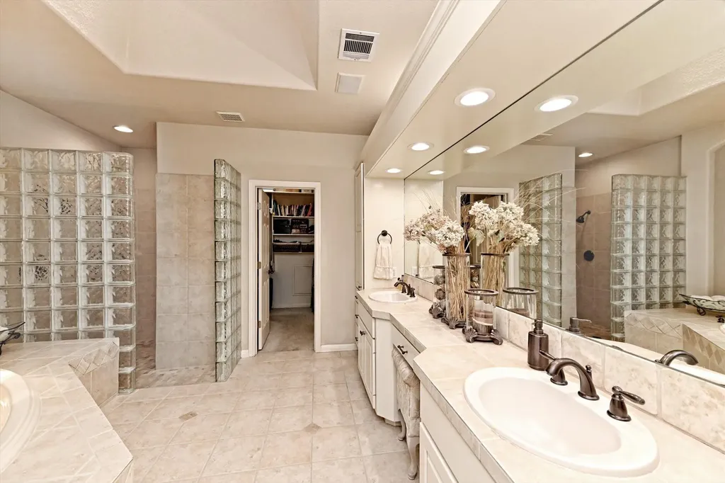 2405 Donner Path Round Rock TX 78681