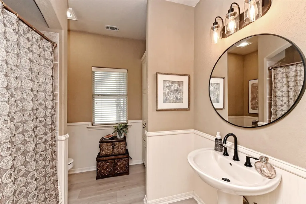 2405 Donner Path Round Rock TX 78681