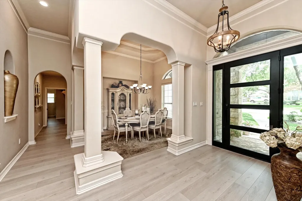 2405 Donner Path Round Rock TX 78681