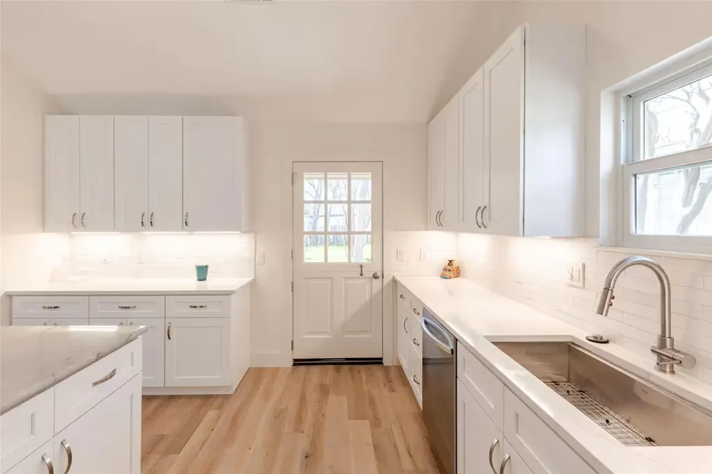 605 Wilmes Drive Austin TX 78752