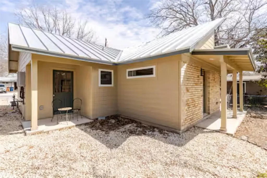 605 Wilmes Drive Austin TX 78752