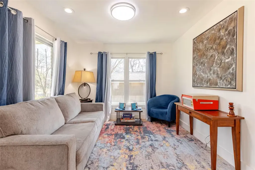 605 Wilmes Drive Austin TX 78752