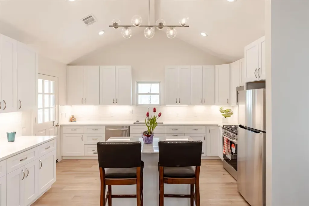 605 Wilmes Drive Austin TX 78752