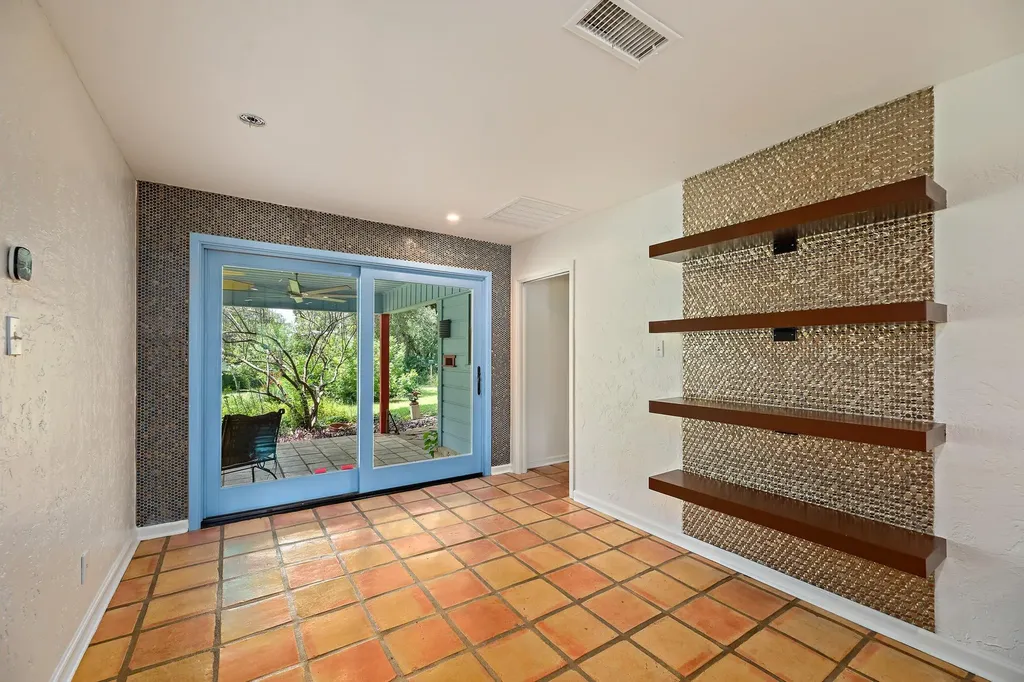 501 Liberty Drive Liberty Hill TX 78642