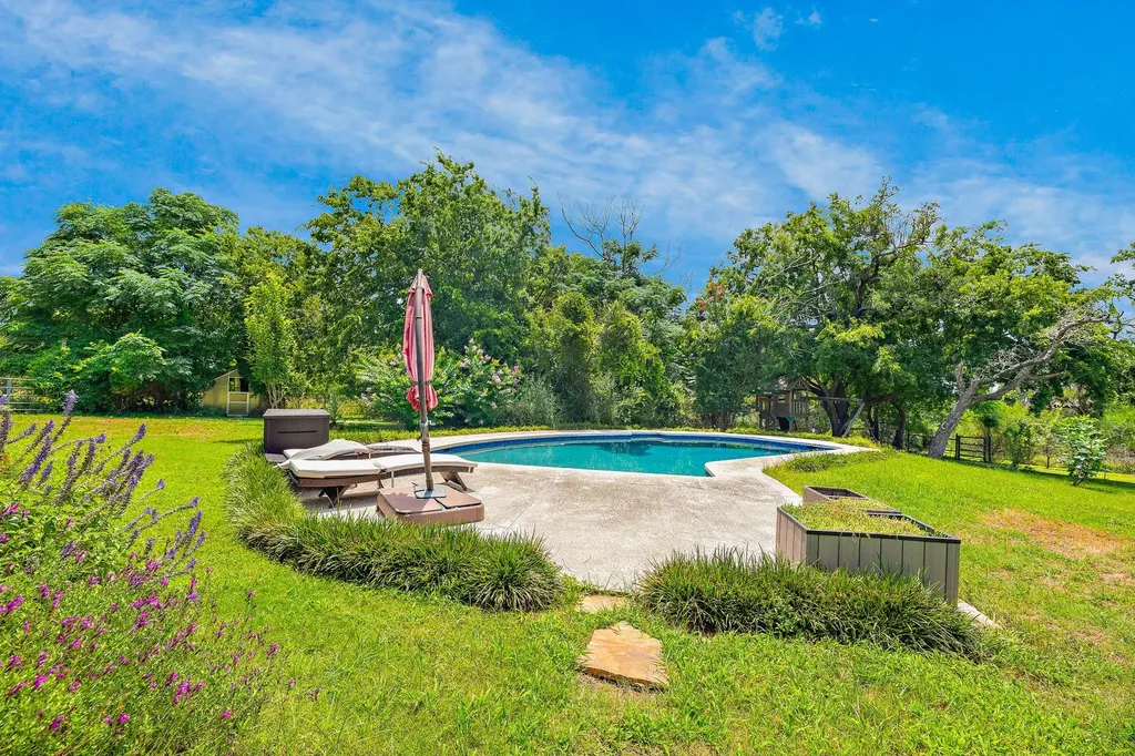 501 Liberty Drive Liberty Hill TX 78642