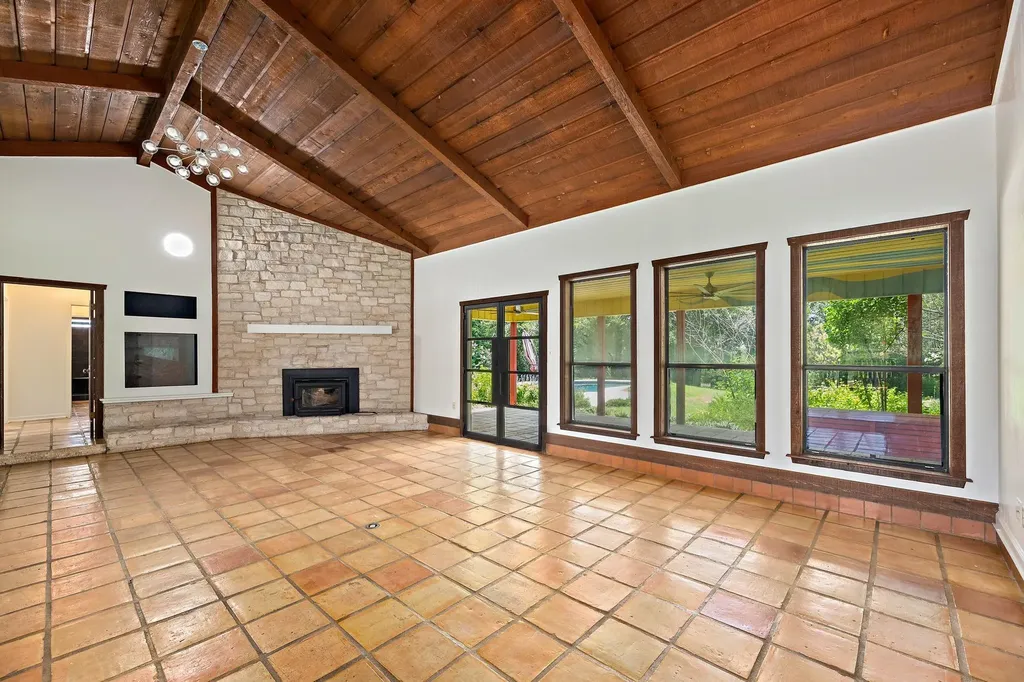 501 Liberty Drive Liberty Hill TX 78642