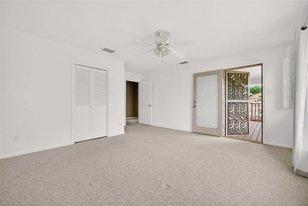 11121 Pinehurst Drive Austin TX 78747