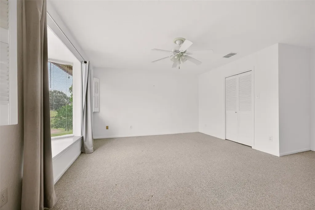 11121 Pinehurst Drive Austin TX 78747