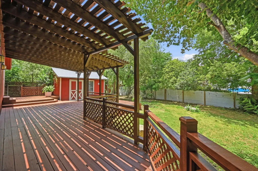 2706 Palomino Drive Austin TX 78733