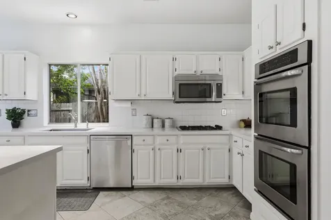 12621 Cinchring Lane Austin TX 78727
