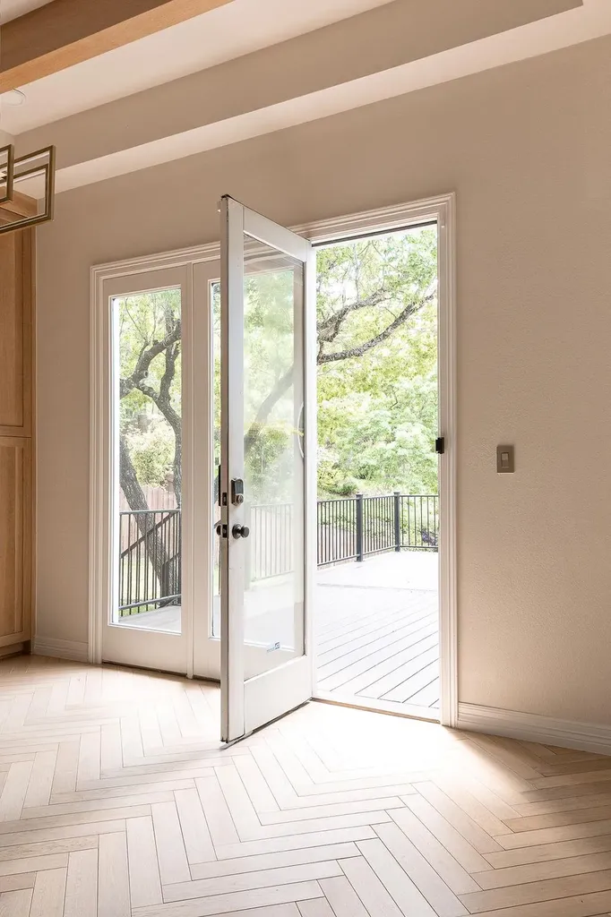 2906 Mill Reef Cove Austin TX 78746