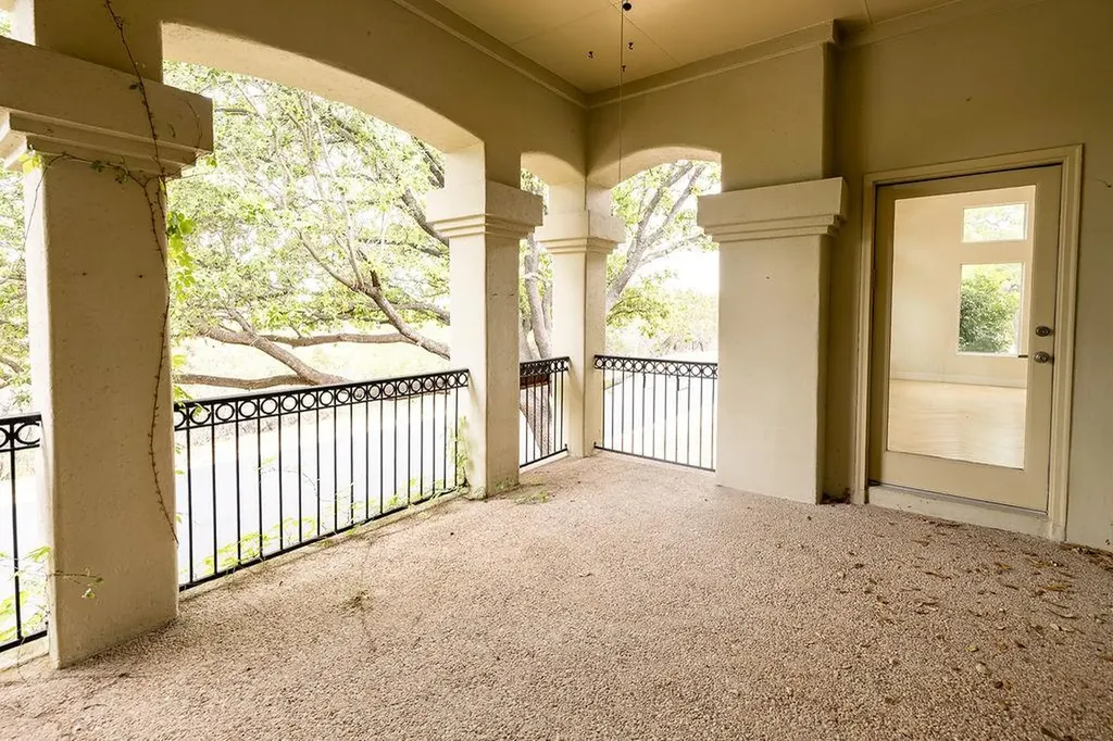 2906 Mill Reef Cove Austin TX 78746