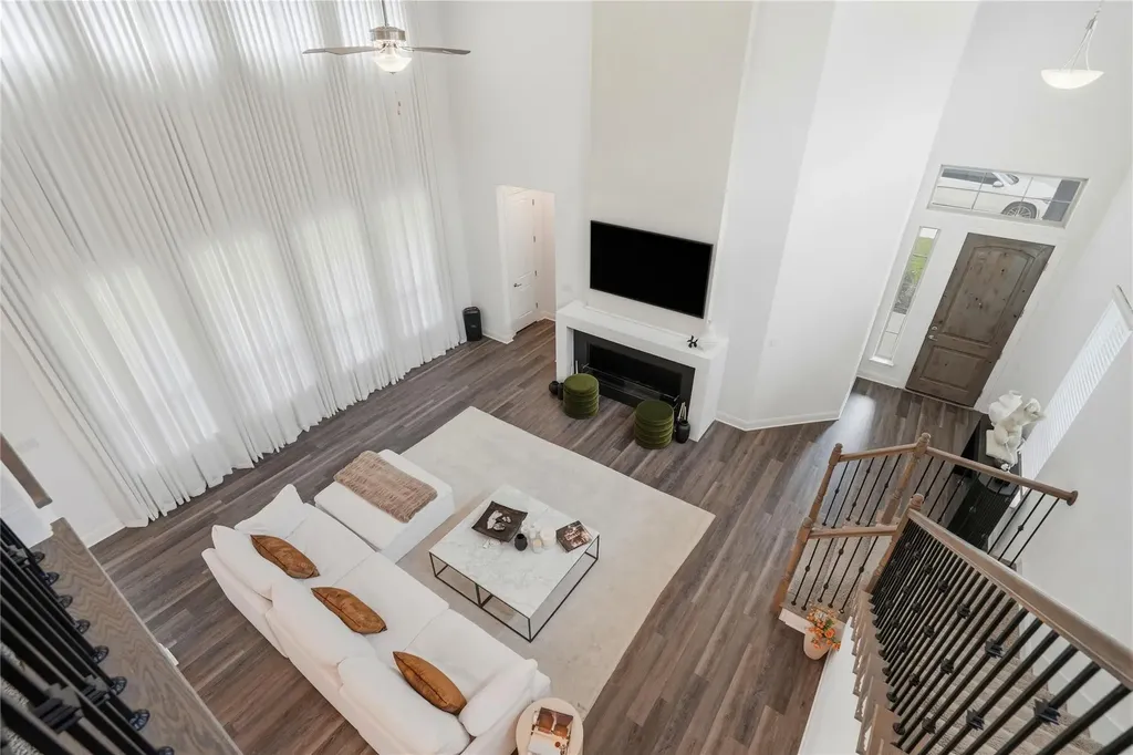 2804 Stone Branch Drive Leander TX 78641