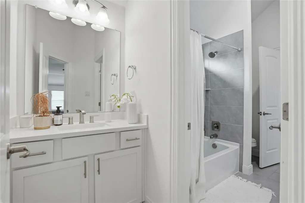 2804 Stone Branch Drive Leander TX 78641