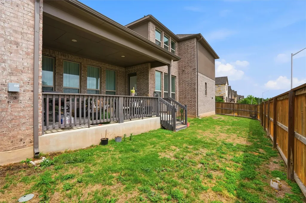 2804 Stone Branch Drive Leander TX 78641