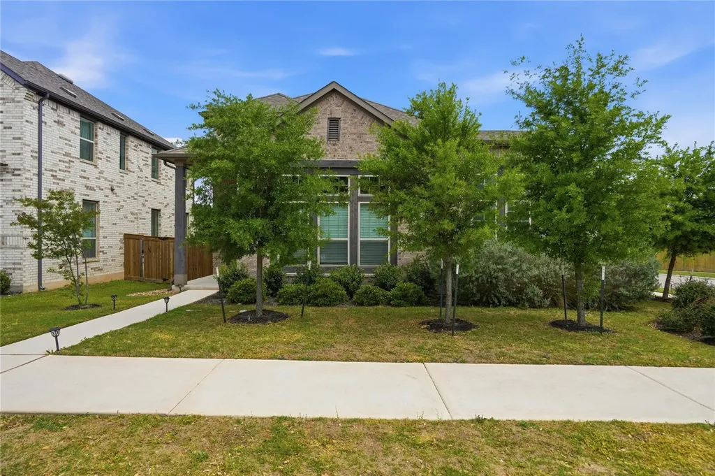 2804 Stone Branch Drive Leander TX 78641