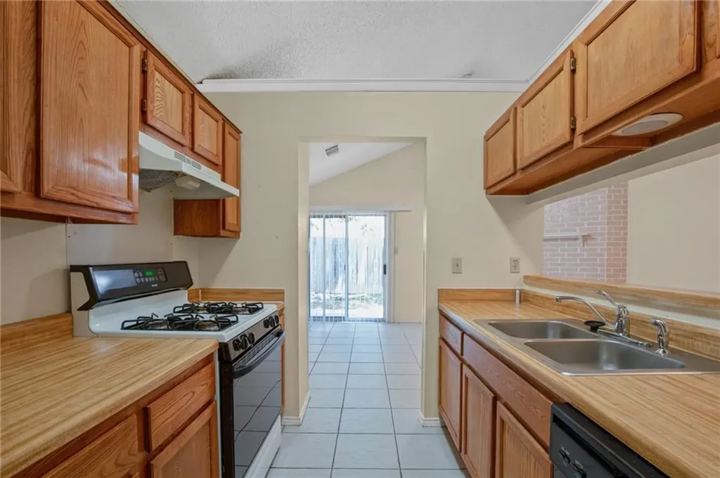 12213 Tyson Cove Austin TX 78758
