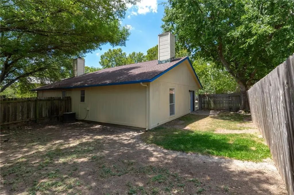 12213 Tyson Cove Austin TX 78758