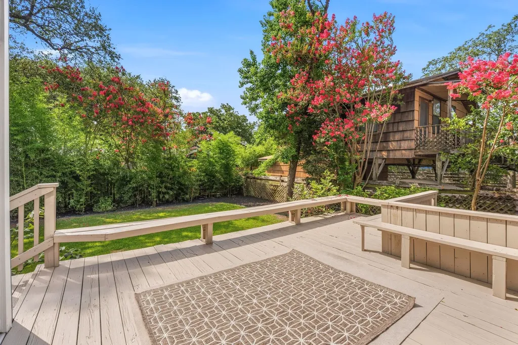 1103 Norwalk Lane Austin TX 78703