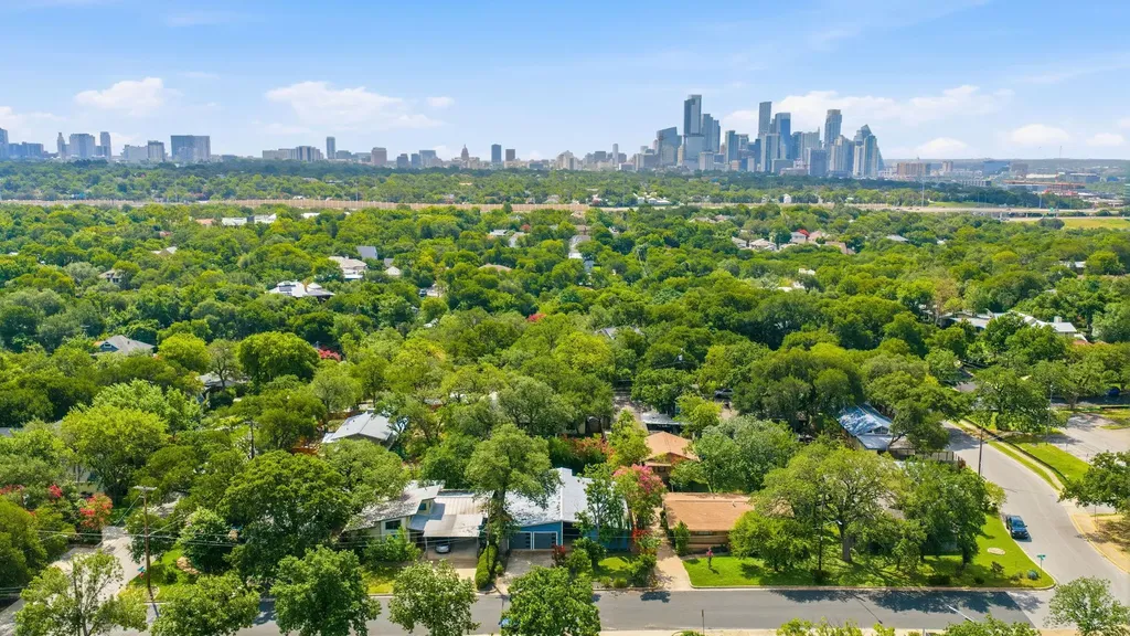 1103 Norwalk Lane Austin TX 78703