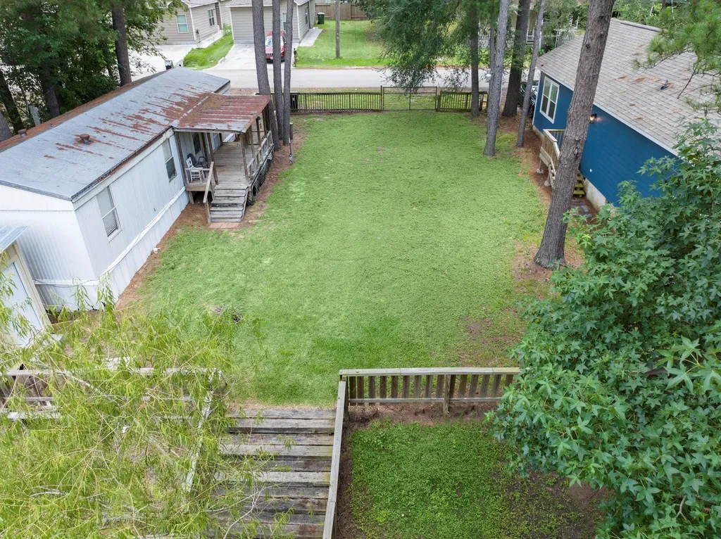 9649 Warm Spring Willis TX 77318