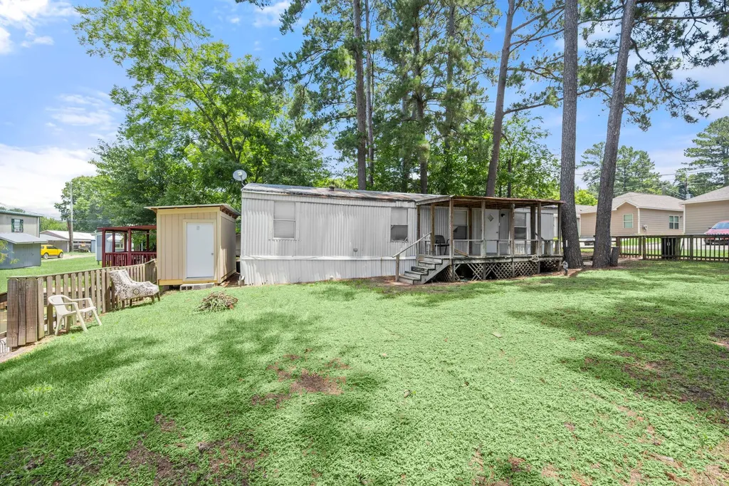 9649 Warm Spring Willis TX 77318