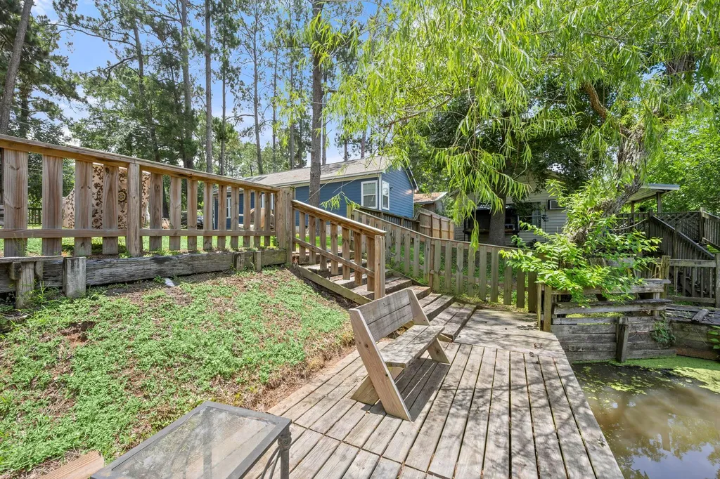 9649 Warm Spring Willis TX 77318