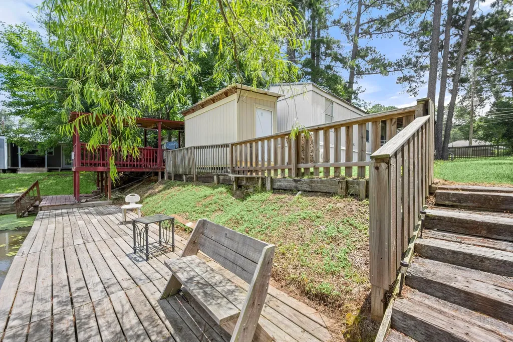 9649 Warm Spring Willis TX 77318