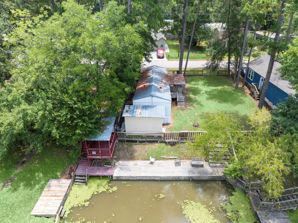 9649 Warm Spring Willis TX 77318