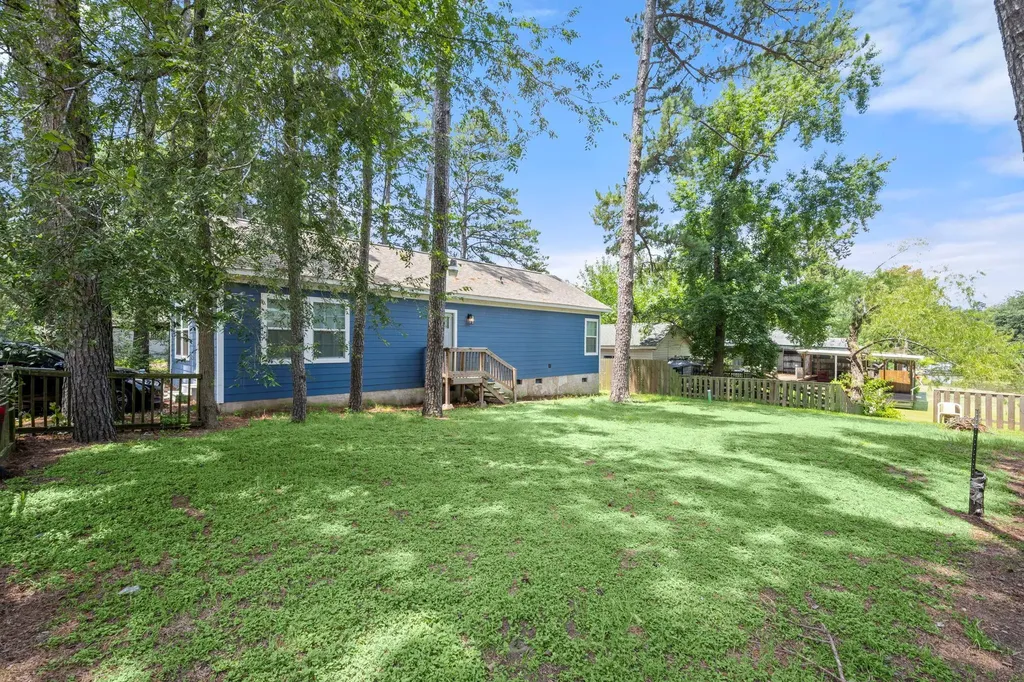 9649 Warm Spring Willis TX 77318