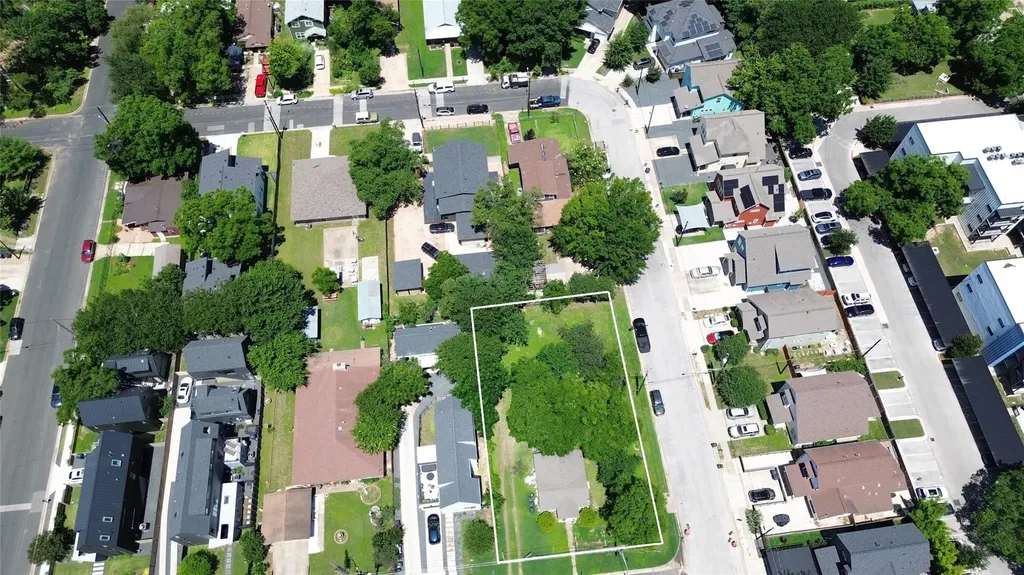 1104 Brass Street Austin TX 78702