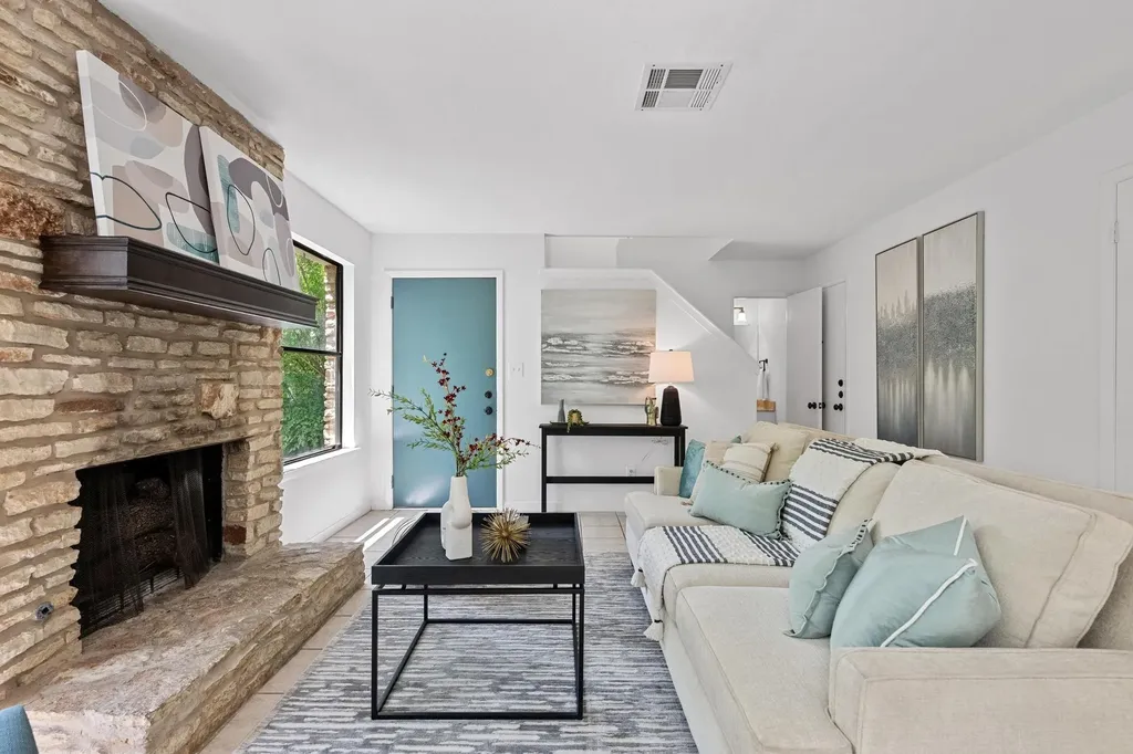 1511 Terrapin Court Austin TX 78746