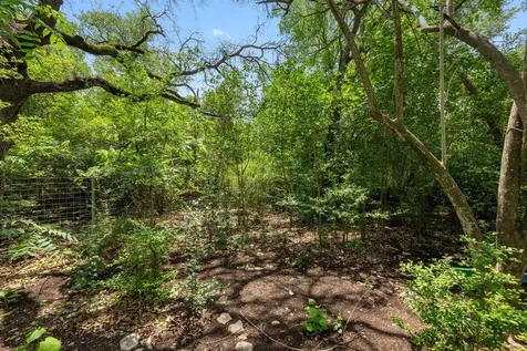 1511 Terrapin Court Austin TX 78746