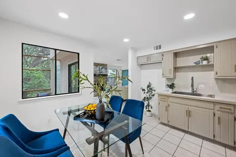 1511 Terrapin Court Austin TX 78746