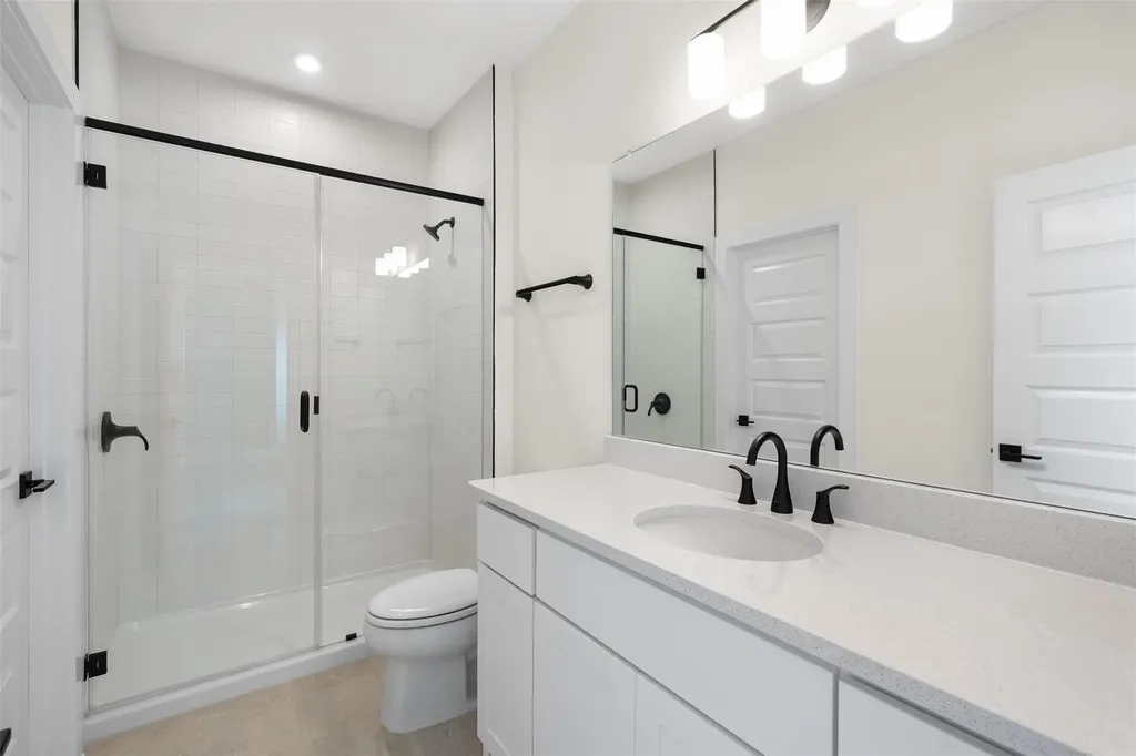 1813 Lucera Bend Leander TX 78641